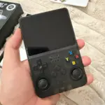 R36S Retro Handheld Game Console – 20,000+ Games, 3.5" IPS Screen, 64GB/128GB photo review