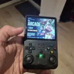 R36S Retro Handheld Game Console – 20,000+ Games, 3.5" IPS Screen, 64GB/128GB photo review