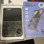 R36S Retro Handheld Game Console – 20,000+ Games, 3.5" IPS Screen, 64GB/128GB photo review