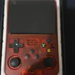 R36S Retro Handheld Game Console – 20,000+ Games, 3.5" IPS Screen, 64GB/128GB photo review