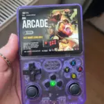 R36S Retro Handheld Game Console – 20,000+ Games, 3.5" IPS Screen, 64GB/128GB photo review