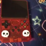 R36S Retro Handheld Game Console – 20,000+ Games, 3.5" IPS Screen, 64GB/128GB photo review