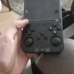 R36S Retro Handheld Game Console – 20,000+ Games, 3.5" IPS Screen, 64GB/128GB photo review