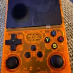 R36S Retro Handheld Game Console – 20,000+ Games, 3.5" IPS Screen, 64GB/128GB photo review