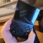 R36S Retro Handheld Game Console – 20,000+ Games, 3.5" IPS Screen, 64GB/128GB photo review