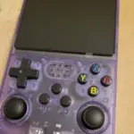 R36S Retro Handheld Game Console – 20,000+ Games, 3.5" IPS Screen, 64GB/128GB photo review