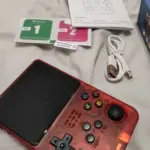 R36S Retro Handheld Game Console – 20,000+ Games, 3.5" IPS Screen, 64GB/128GB photo review