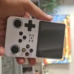 R36S Retro Handheld Game Console – 20,000+ Games, 3.5" IPS Screen, 64GB/128GB photo review