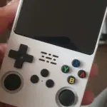 R36S Retro Handheld Game Console – 20,000+ Games, 3.5" IPS Screen, 64GB/128GB photo review