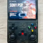 R36S Retro Handheld Game Console – 20,000+ Games, 3.5" IPS Screen, 64GB/128GB photo review
