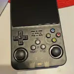 R36S Retro Handheld Game Console – 20,000+ Games, 3.5" IPS Screen, 64GB/128GB photo review