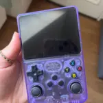 R36S Retro Handheld Game Console – 20,000+ Games, 3.5" IPS Screen, 64GB/128GB photo review