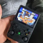 R36S Retro Handheld Game Console – 20,000+ Games, 3.5" IPS Screen, 64GB/128GB photo review