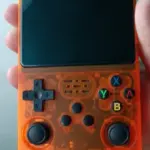 R36S Retro Handheld Game Console – 20,000+ Games, 3.5" IPS Screen, 64GB/128GB photo review