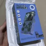 R36S Retro Handheld Game Console – 20,000+ Games, 3.5" IPS Screen, 64GB/128GB photo review
