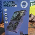 R36S Retro Handheld Game Console – 20,000+ Games, 3.5" IPS Screen, 64GB/128GB photo review