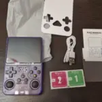 R36S Retro Handheld Game Console – 20,000+ Games, 3.5" IPS Screen, 64GB/128GB photo review