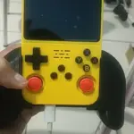 R36S Retro Handheld Game Console – 20,000+ Games, 3.5" IPS Screen, 64GB/128GB photo review