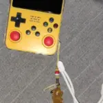 R36S Retro Handheld Game Console – 20,000+ Games, 3.5" IPS Screen, 64GB/128GB photo review