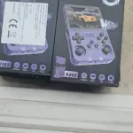 R36S Retro Handheld Game Console – 20,000+ Games, 3.5" IPS Screen, 64GB/128GB photo review
